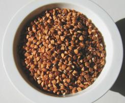 Kasza gryczana z suszonymi pomidorami i soczewicą